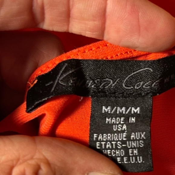 KENNETH Cole Bold Orange Faux Wrap Tank Top Medium Stretchy Flattering Travel - Picture 11 of 12